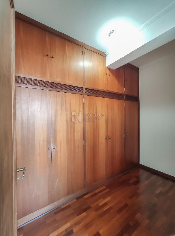 Apartamento para aluguel no bairro Vila Paraiso: Dormitório fundo 