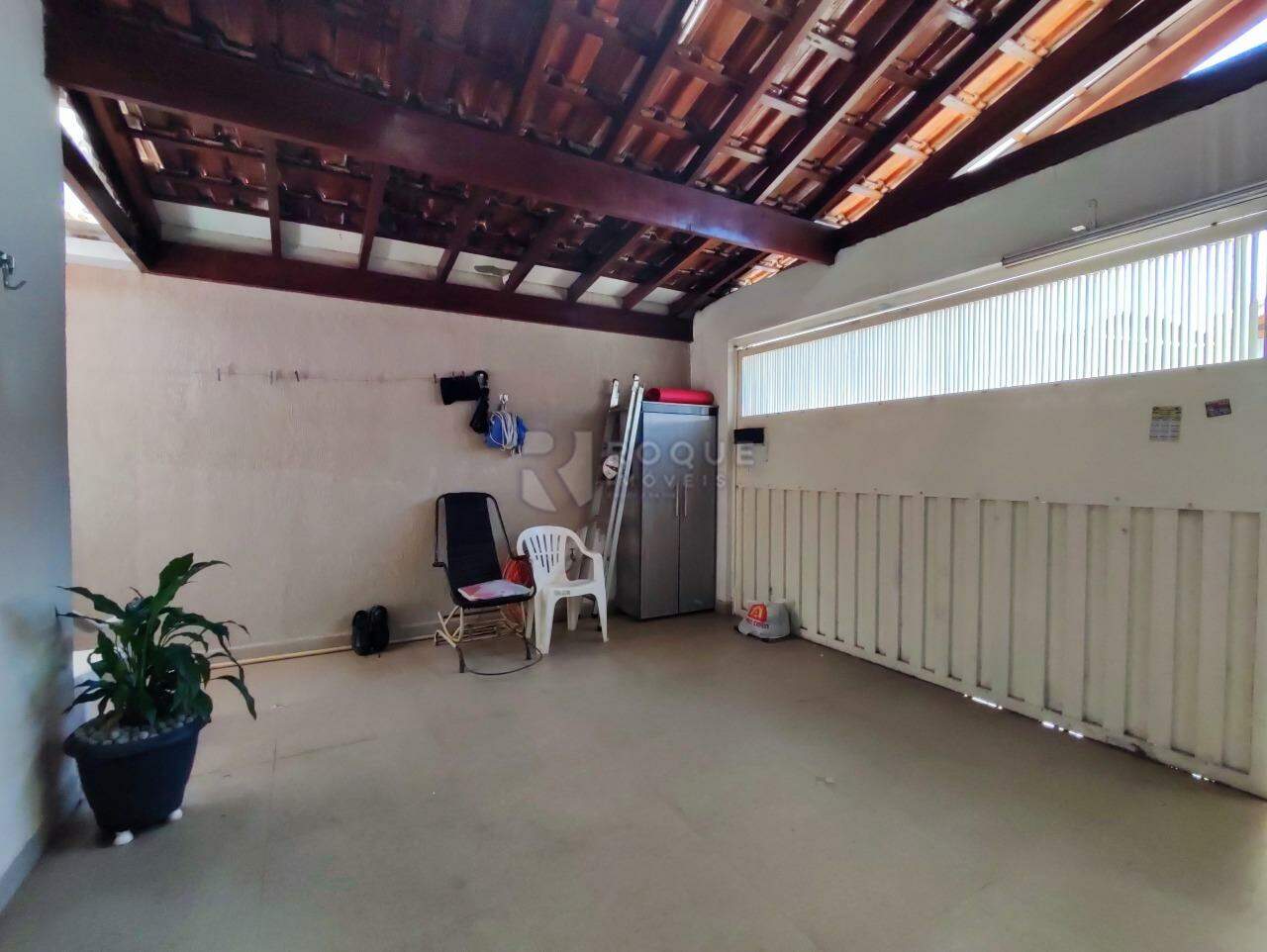 Casa Residencial à venda no bairro Jardim Ipanema: GARAGEM
