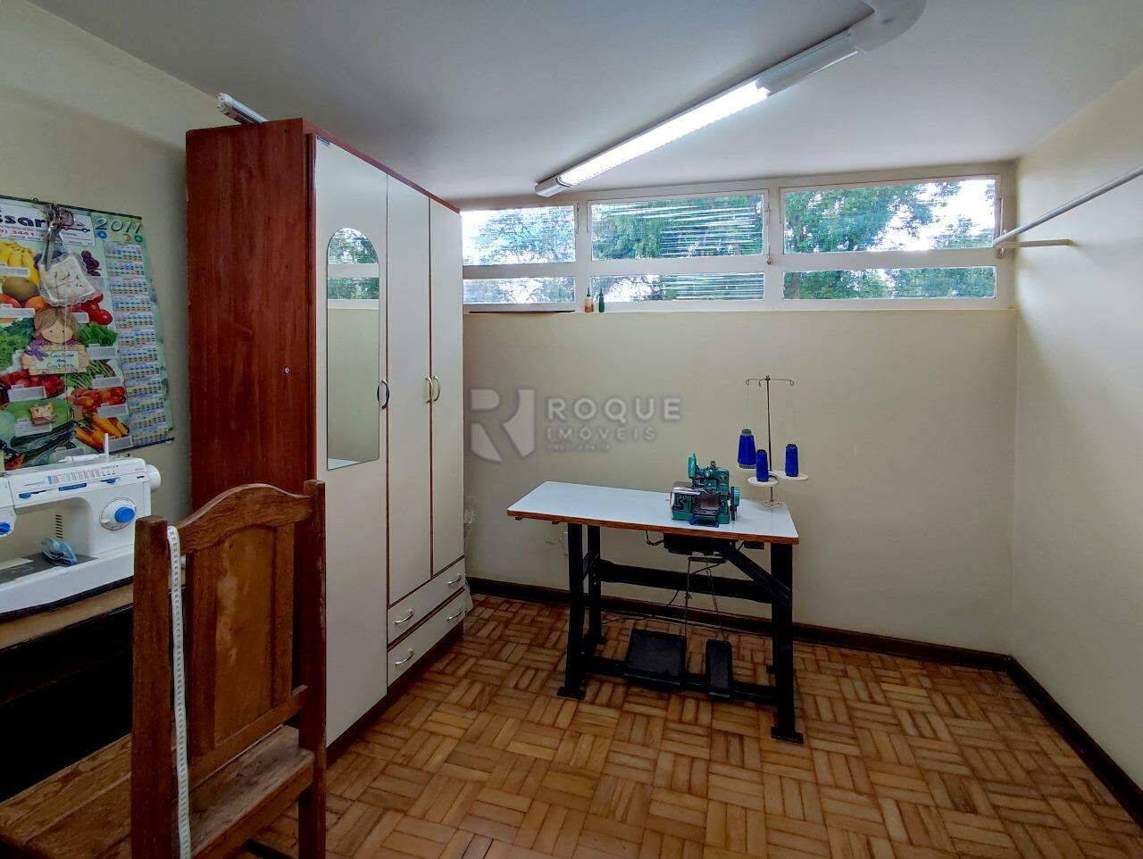 Casa em condomínio à venda no bairro Chácara Boa Vista da Graminha: ATELIÊ