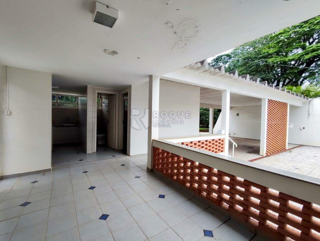 Casa em condomínio à venda no bairro Chácara Boa Vista da Graminha: ÁREA DE SERVIÇO
