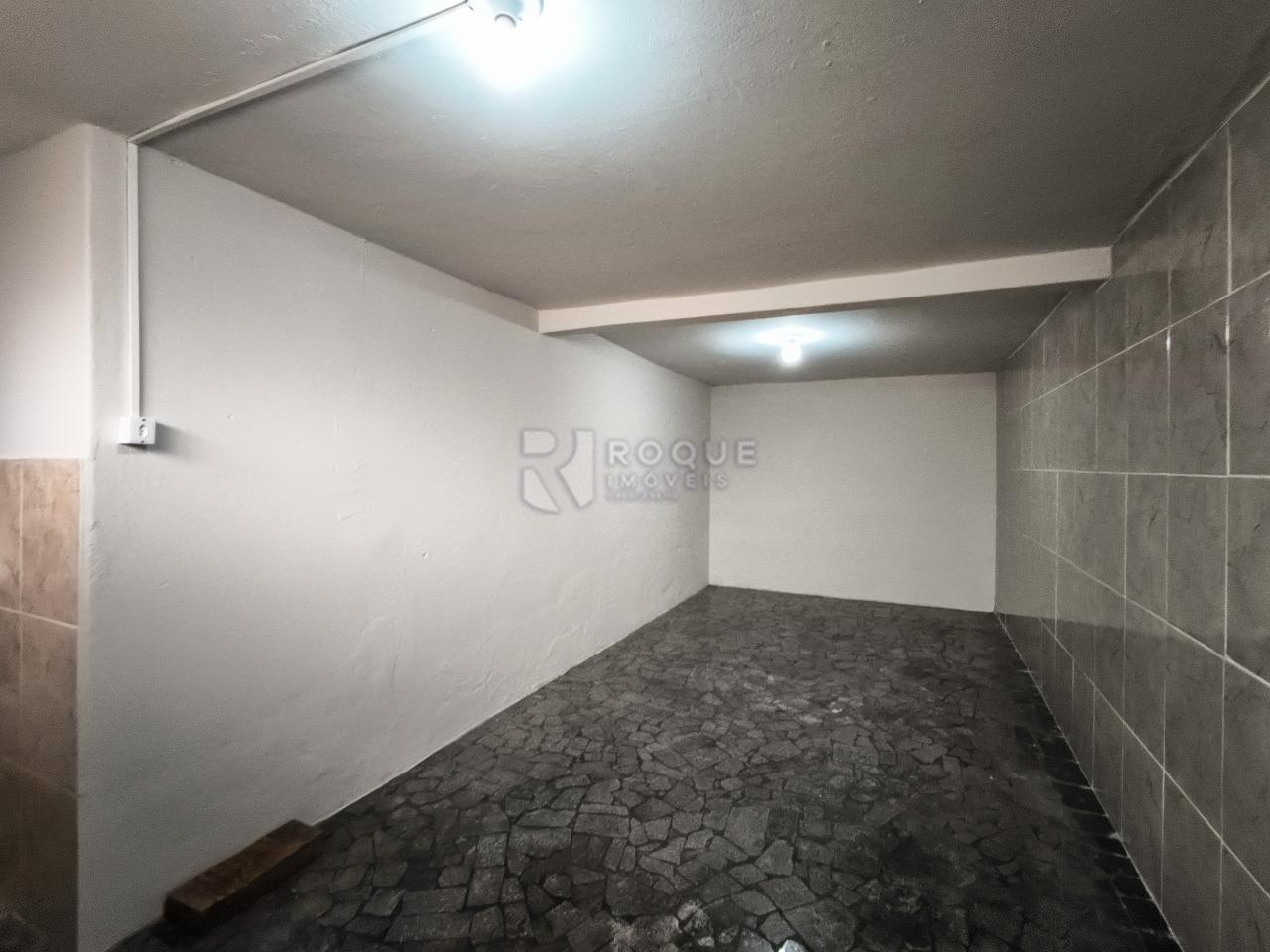 Casa Residencial à venda no bairro Centro: GARAGEM