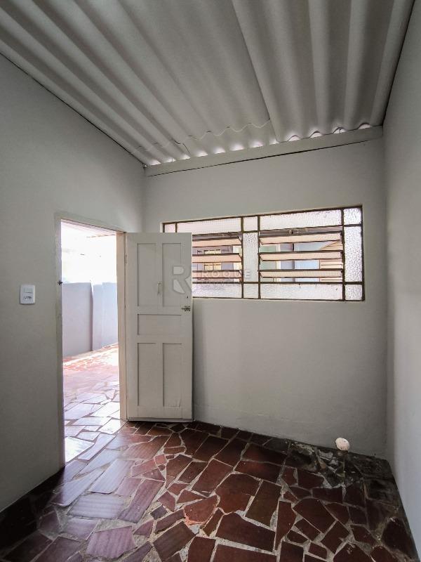 Casa Residencial à venda no bairro Centro: DESPEJO