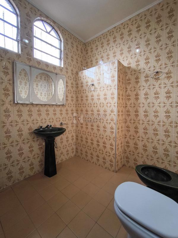 Casa Residencial à venda no bairro Centro: BANHEIRO SOCIAL