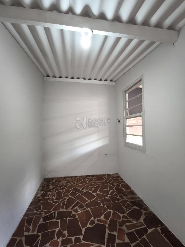 Casa Residencial à venda no bairro Centro: DESPEJO