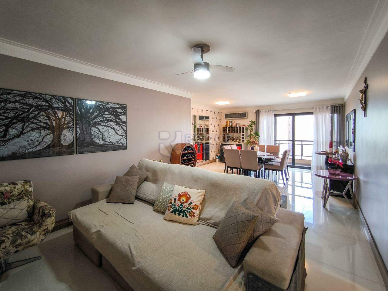 Apartamento à venda no bairro Centro: SALA DE ESTAR