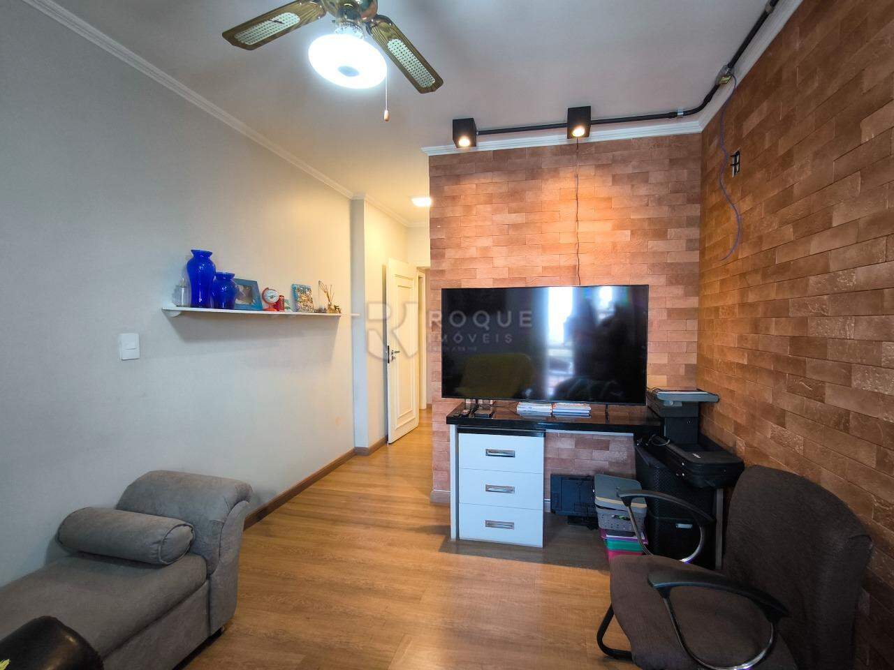 Apartamento à venda no bairro Centro: SALA DE TV