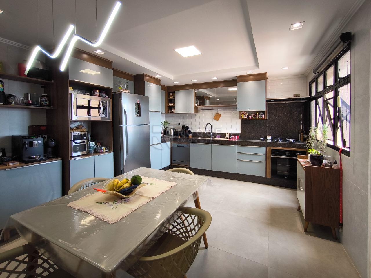 Apartamento à venda no bairro Centro: COZINHA