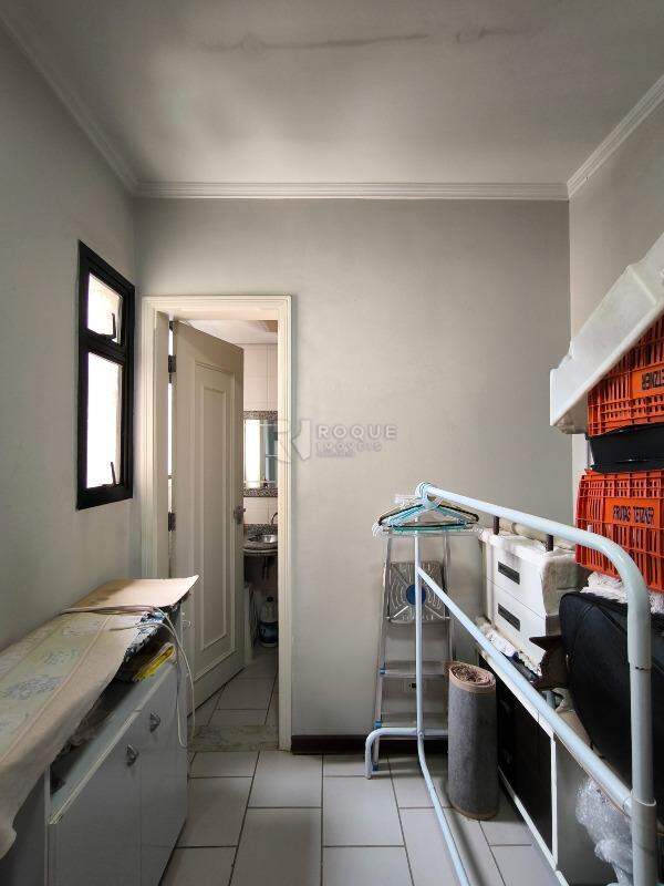 Apartamento à venda no bairro Centro: ÁREA DE SERVIÇO