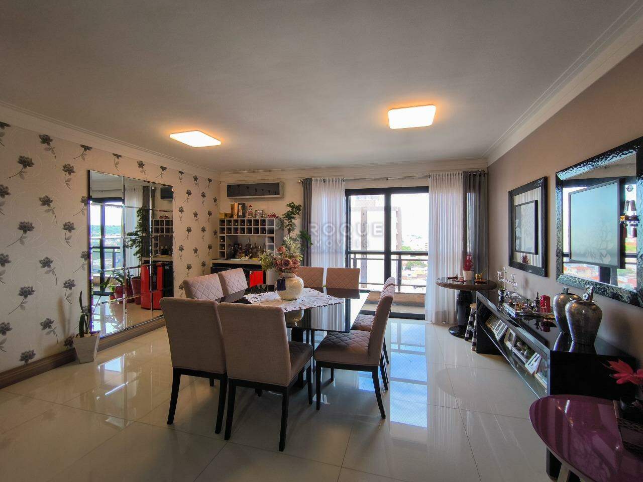 Apartamento à venda no bairro Centro: SALA DE JANTAR