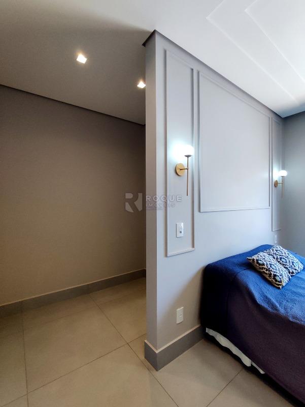 Casa Residencial à venda no bairro Residenciais Fazenda Itapema: CLOSET