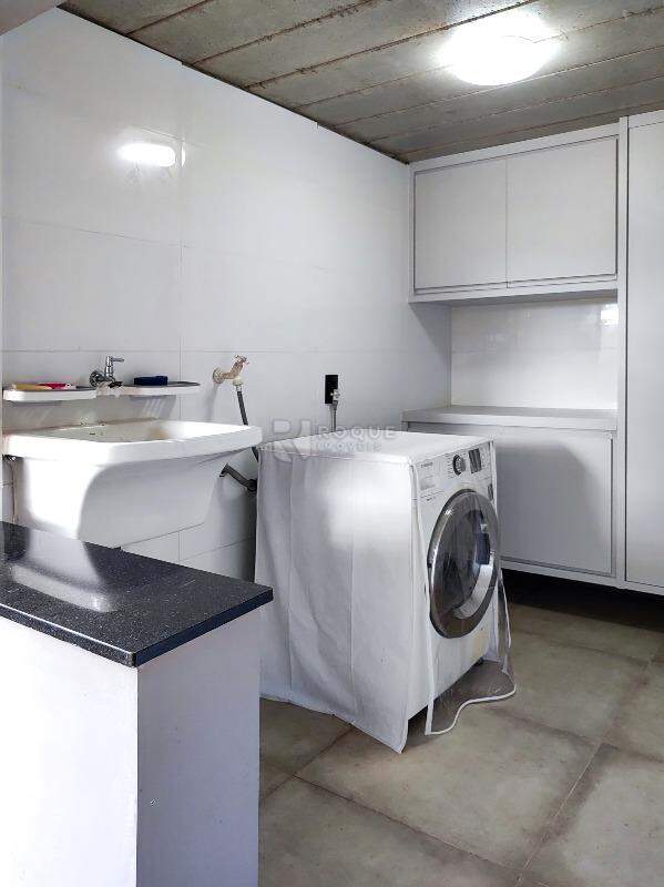 Casa em condomínio para aluguel no bairro Jardim Residencial Campo Novo: LAVANDERIA