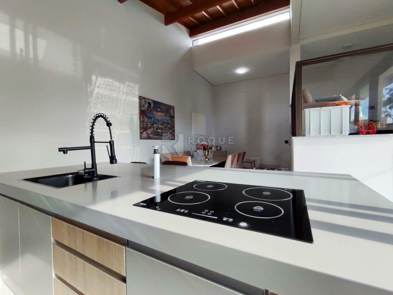 Casa em condomínio para aluguel no bairro Jardim Residencial Campo Novo: COZINHA