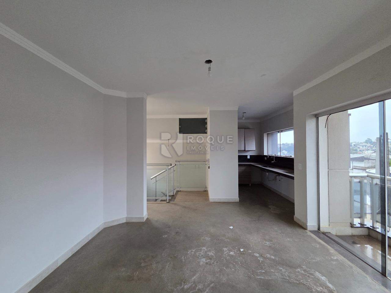 Barracão/Galpão para aluguel no bairro Jardim Porto Real IV: Sala 1 segundo andar