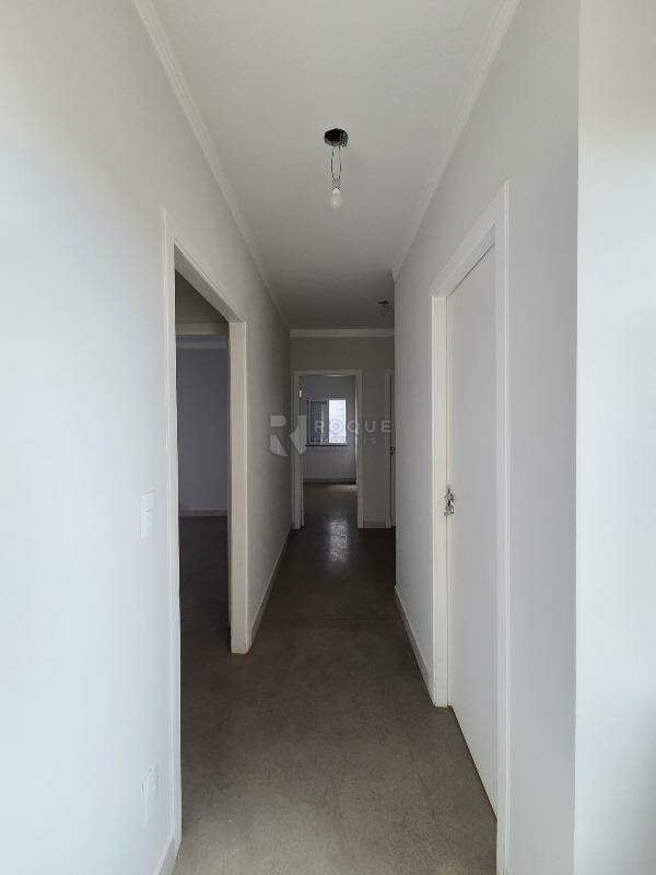 Barracão/Galpão para aluguel no bairro Jardim Porto Real IV: Hall segundo andar