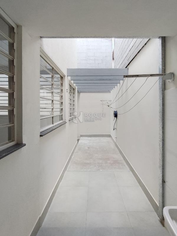 Salão para aluguel no bairro Jardim Porto Real IV: Corredor externo