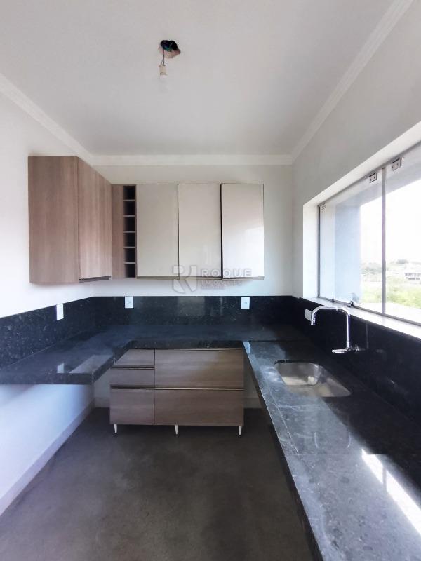 Salão para aluguel no bairro Jardim Porto Real IV: Cozinha superior