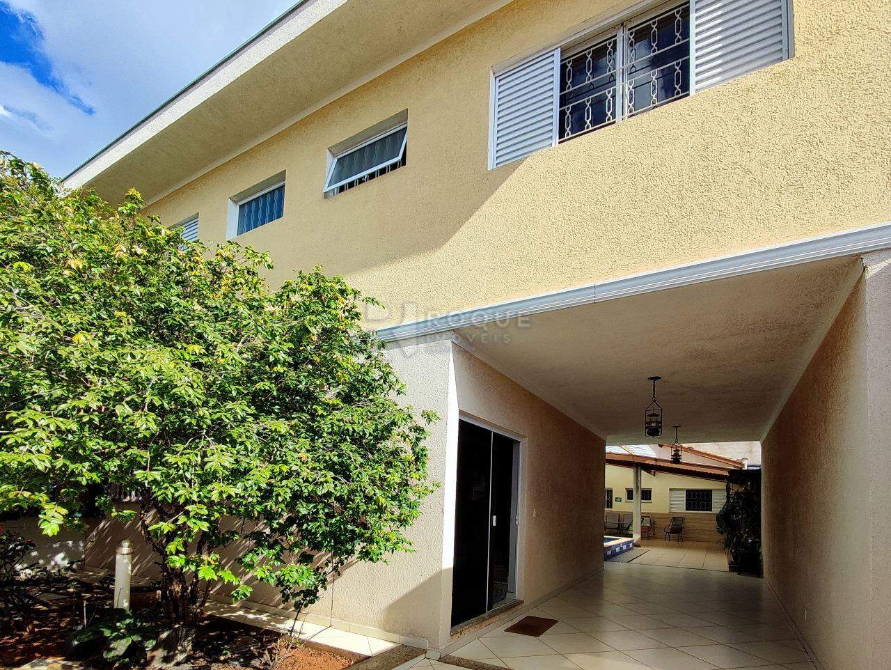 Casa Residencial à venda no bairro Jardim Santa Adélia: GARAGEM