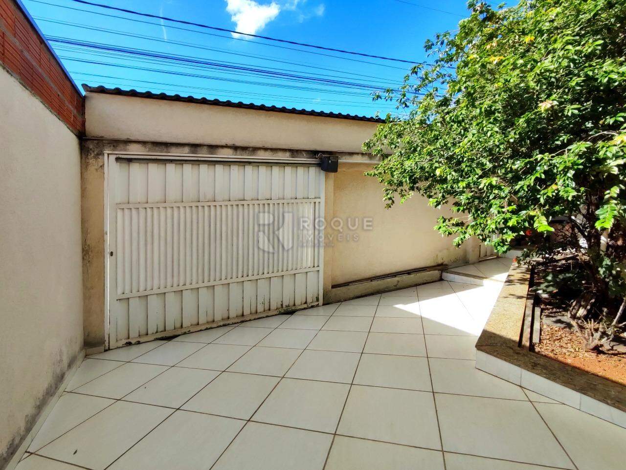 Casa Residencial à venda no bairro Jardim Santa Adélia: ENTRADA