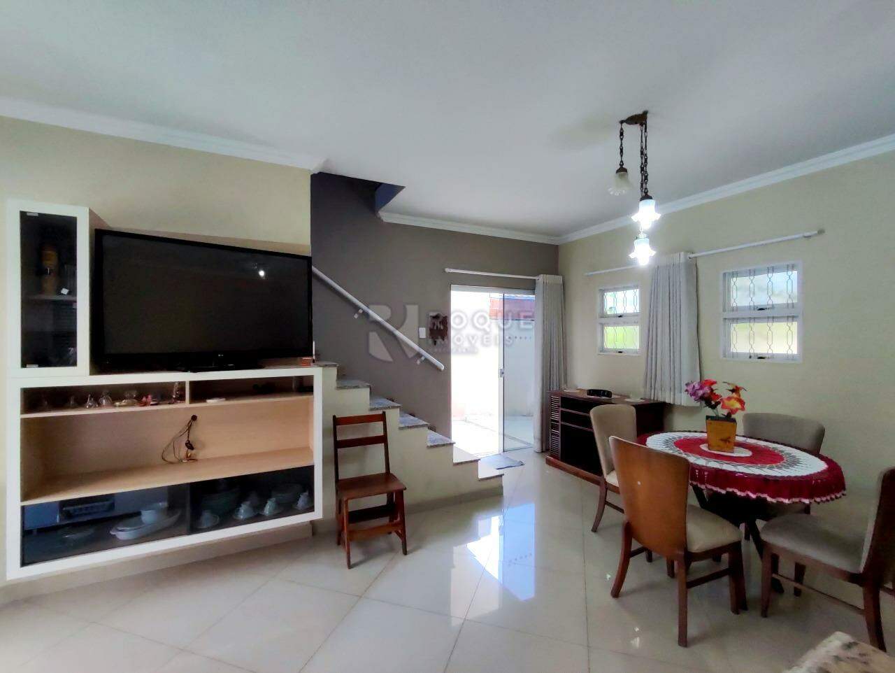 Casa Residencial à venda no bairro Jardim Santa Adélia: SALA