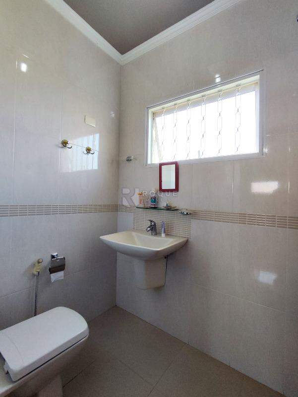 Casa Residencial à venda no bairro Jardim Santa Adélia: BANHEIRO SOCIAL