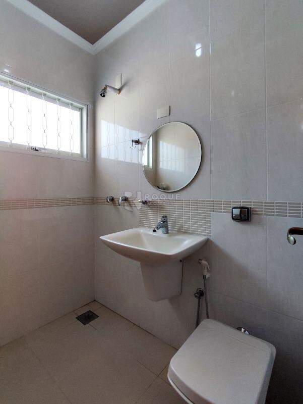 Casa Residencial à venda no bairro Jardim Santa Adélia: WC SUÍTE 2