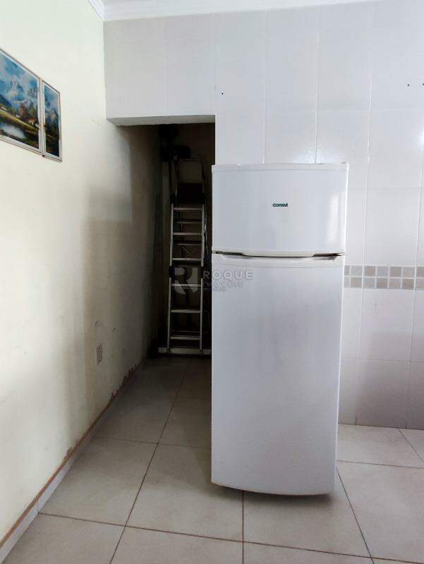 Casa Residencial à venda no bairro Jardim Santa Adélia: COZINHA EDÍCULA