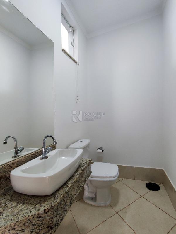 Casa em condomínio à venda no bairro Jardim Terras de Santa Elisa: BANHEIRO SOCIAL