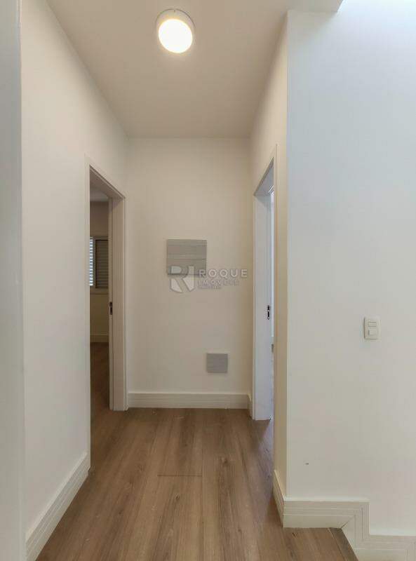 Casa em condomínio para aluguel no bairro Jardim Montezuma: Hall segundo andar