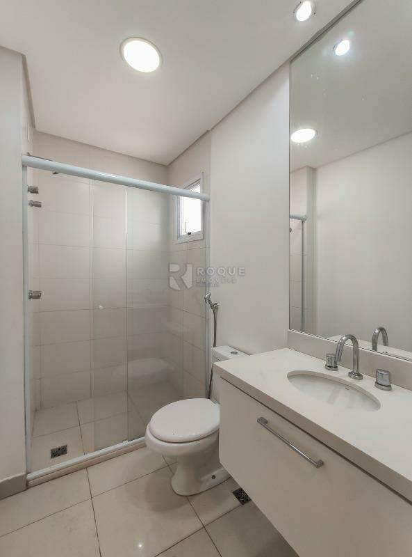 Casa em condomínio para aluguel no bairro Jardim Montezuma: WC suíte 3