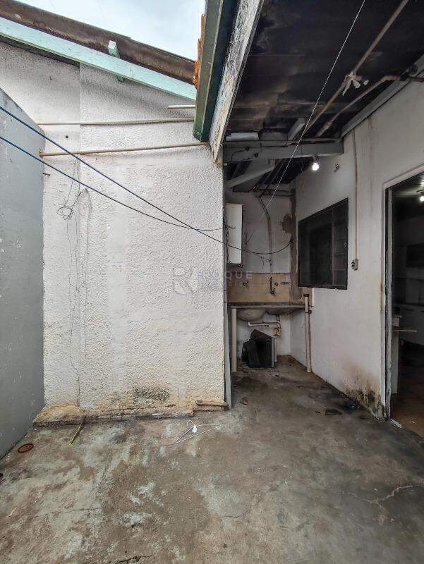 Casa Residencial à venda no bairro Jardim Vista Alegre: QUINTAL EDÍCULA
