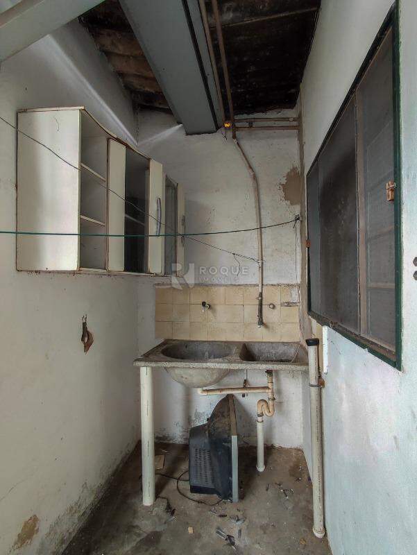 Casa Residencial à venda no bairro Jardim Vista Alegre: LAVANDERIA EDÍCULA