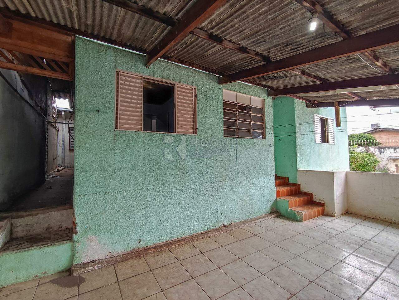 Casa Residencial à venda no bairro Jardim Vista Alegre: FRENTE
