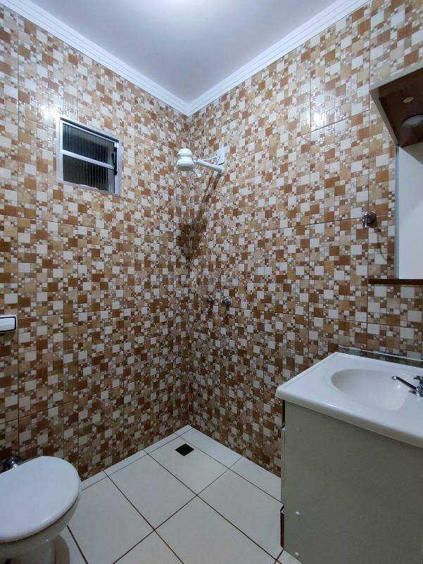 Casa Residencial à venda no bairro Residencial Palmeira Real: BANHEIRO SOCIAL