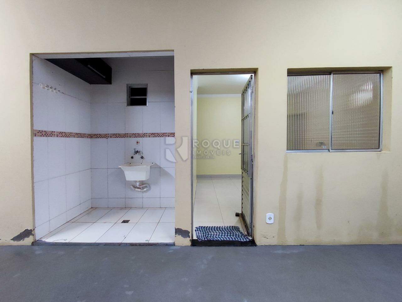 Casa Residencial à venda no bairro Residencial Palmeira Real: ÁREA DE SERVIÇO