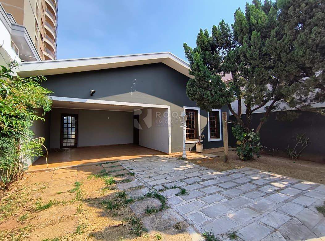 Casa Residencial para aluguel no bairro Centro: Frente