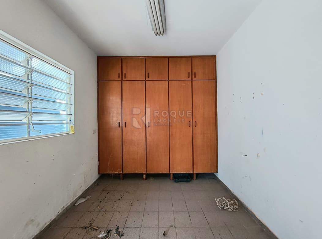 Casa Residencial para aluguel no bairro Centro: Despejo
