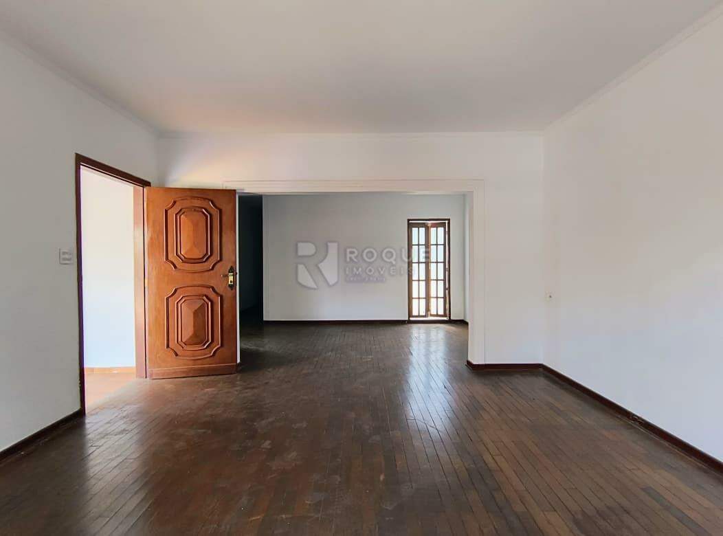 Casa Residencial para aluguel no bairro Centro: Sala