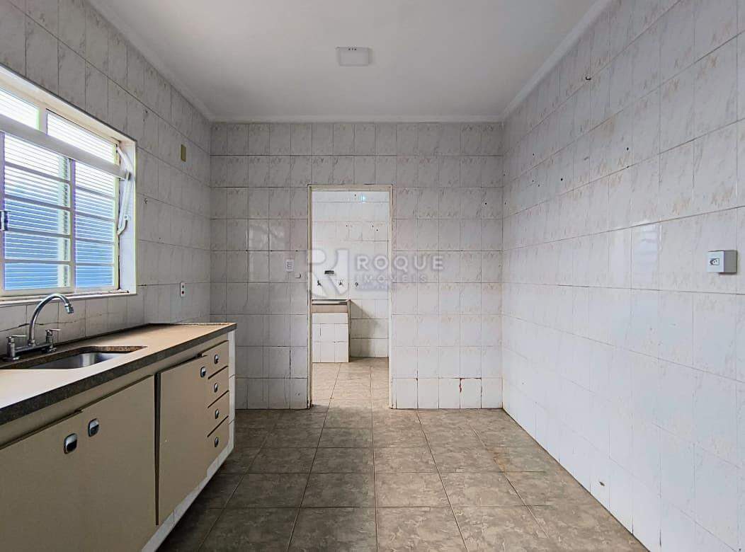 Casa Residencial para aluguel no bairro Centro: Cozinha 