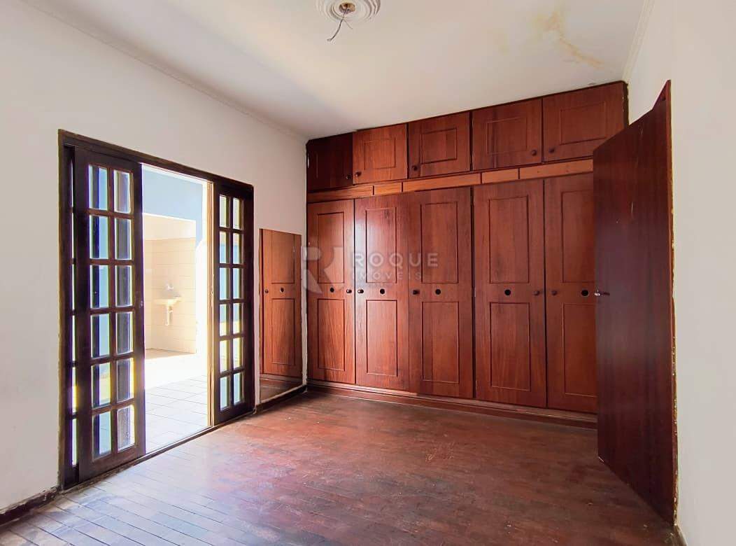 Casa Residencial para aluguel no bairro Centro: Dormitório 02