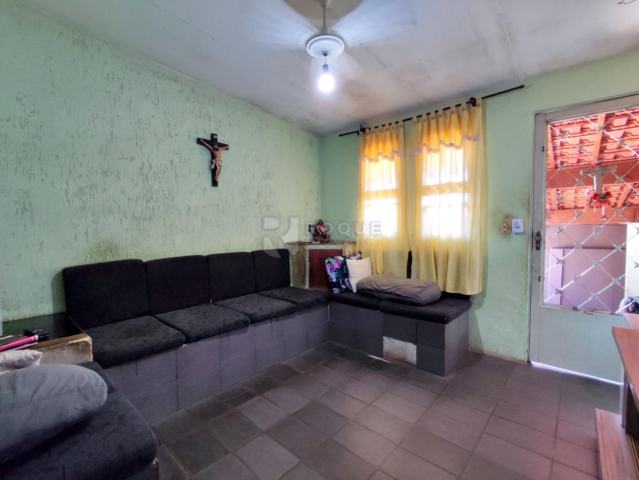 Casa Residencial à venda no bairro Conjunto Residencial Victor D’Andrea: SALA DE TV