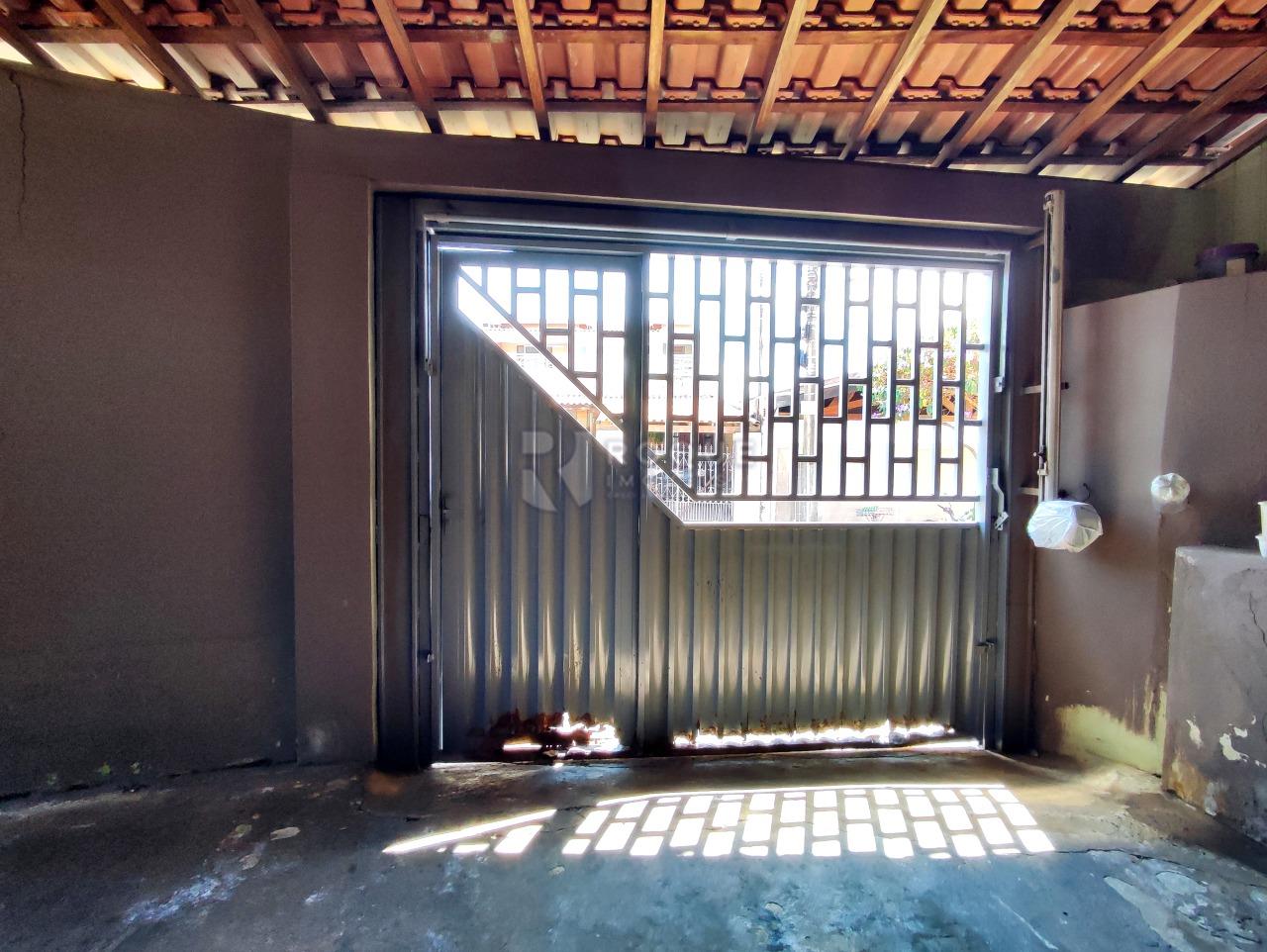 Casa Residencial à venda no bairro Conjunto Residencial Victor D’Andrea: ENTRADA