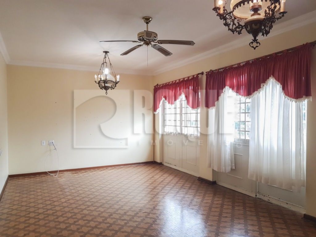 Casa Residencial à venda no bairro Jardim Mercedes: 