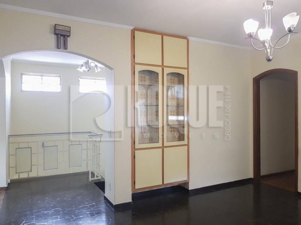 Casa Residencial à venda no bairro Jardim Mercedes: 