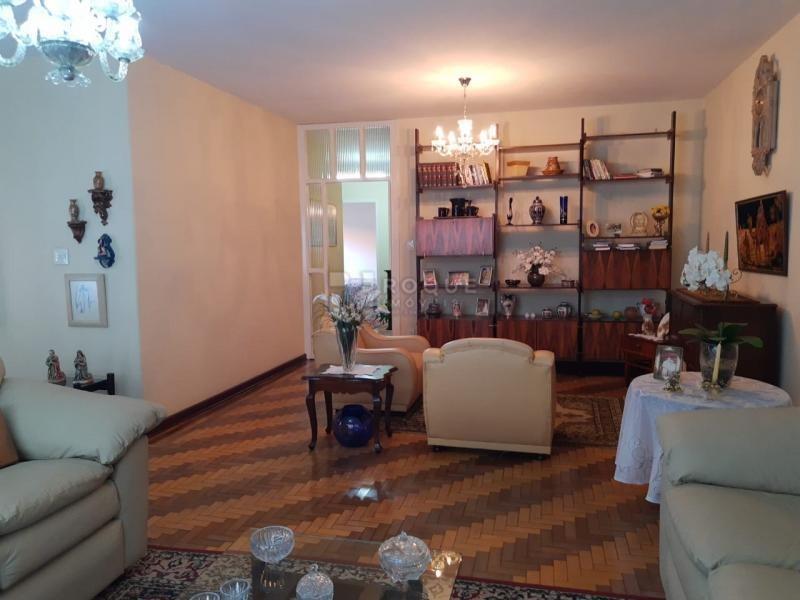 Casa Residencial à venda no bairro Vila Claudia: 