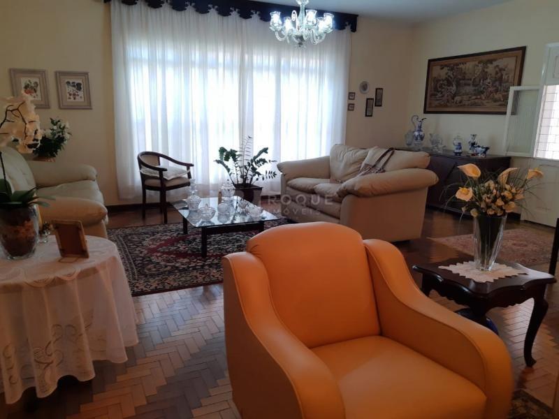 Casa Residencial à venda no bairro Vila Claudia: 