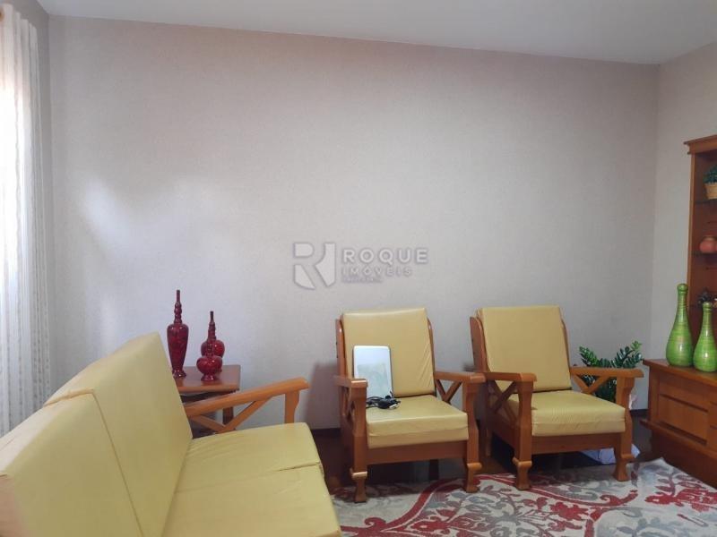 Casa Residencial à venda no bairro Vila Claudia: 