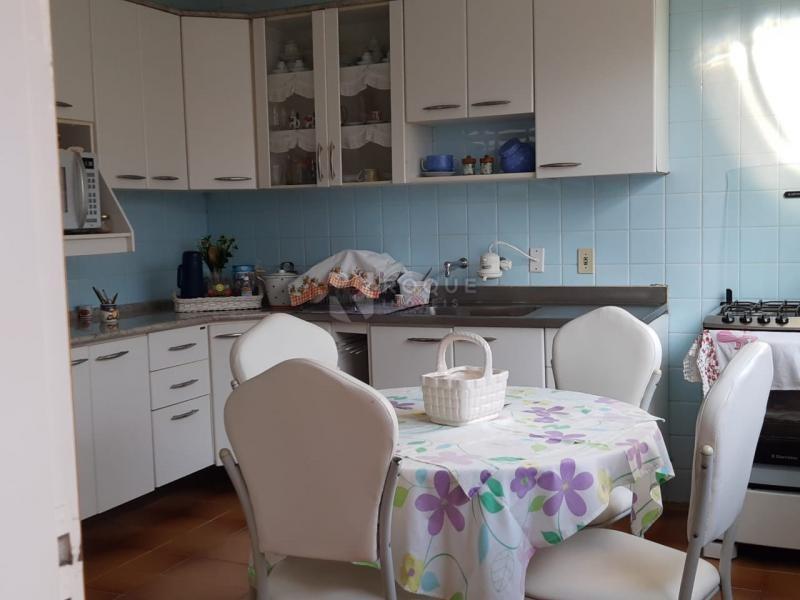 Casa Residencial à venda no bairro Vila Claudia: 