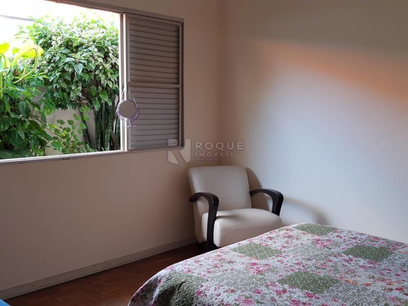 Casa Residencial à venda no bairro Vila Claudia: 