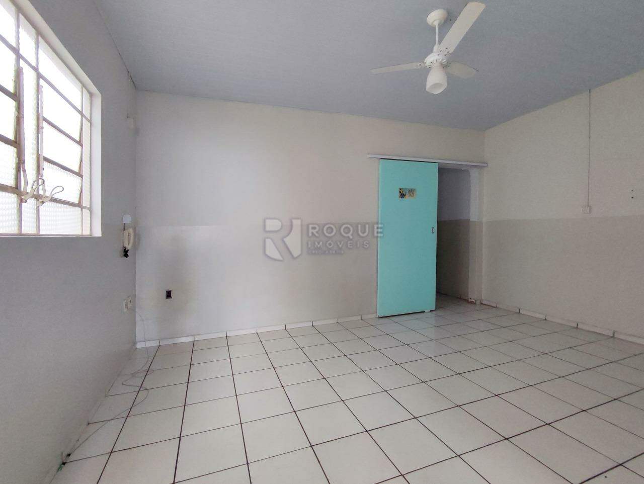 Casa Residencial à venda no bairro Centro: SALA