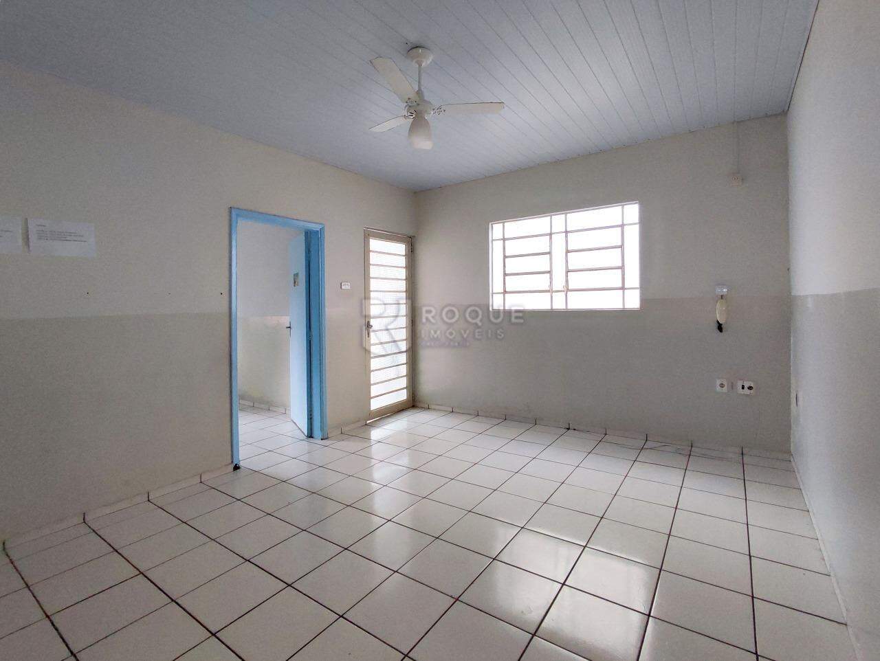 Casa Residencial à venda no bairro Centro: SALA